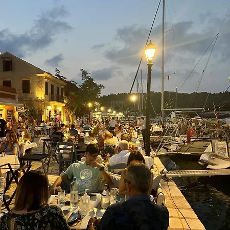 Pithari Sunset فيسكاردو